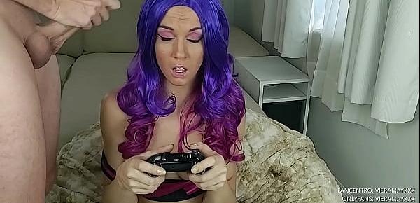  Stepsister Gives Annoying Brother a Blowjob While Gaming- Cosplay